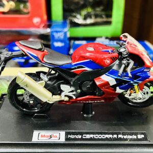 Maisto Honda CBR 1000RR - R Fireblade SP 1/18 diecast motorcycle