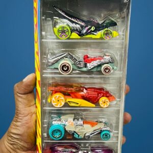 Hot Wheels Street Beasts 5-pack packaging featuring Arachnorod spider race car
