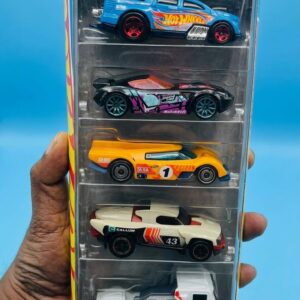 Hot Wheels Stunt Tracks 5-pack featuring Gruppo x24 aerodynamic race cars