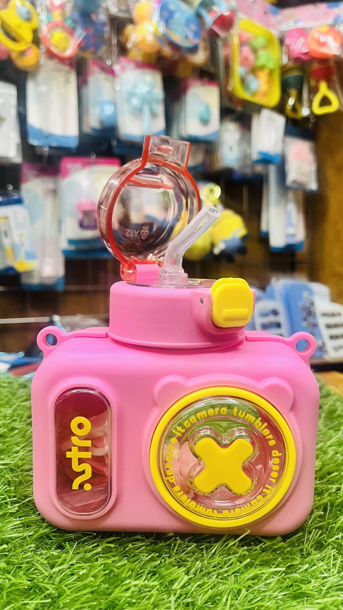 cute camera shape kids water bottle with silicone straw & shoulder strap (pink, 400 ml) cute camera shape kids water bottle with silicone straw & shoulder strap (pink, 400 ml)